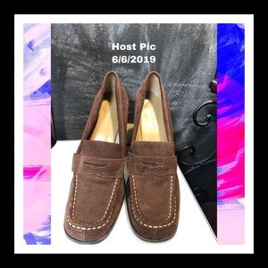 NWOT Nine West Brown Suede Wedges 10